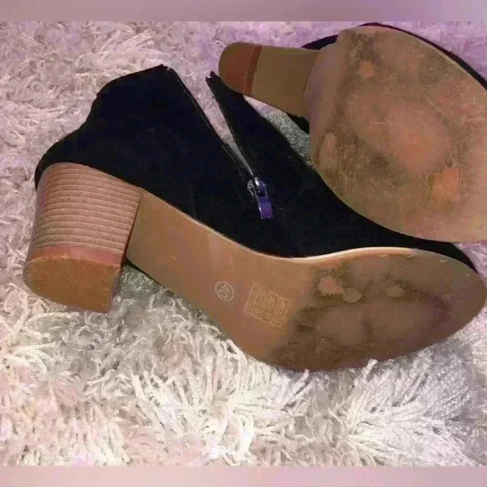 black velvet style boot with heel size 40 - Picture 5 of 10